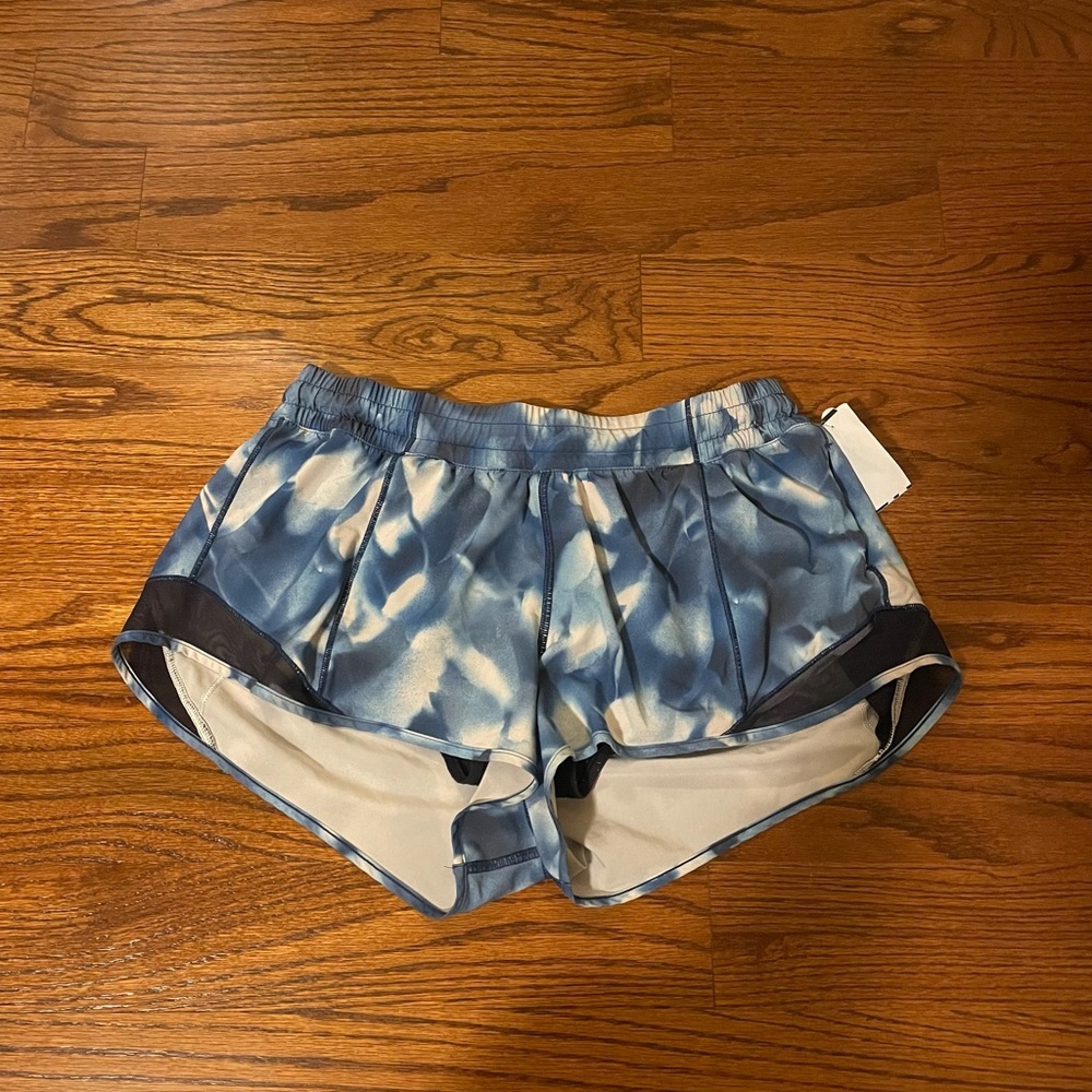 lululemon 2.5 blue shorts